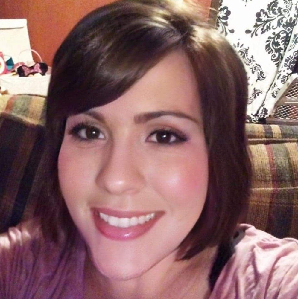Meet your Posher, Arika